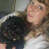 April: Pet sitter 