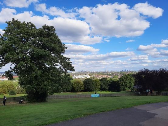 Ally Pally is not far from our house. Nice area for long walks